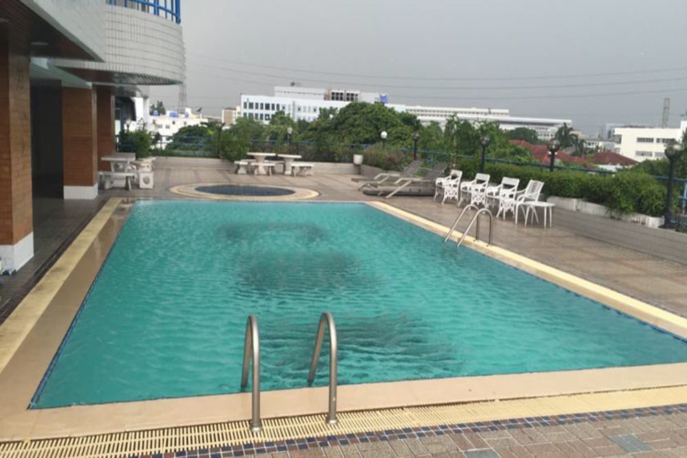 Cnk Mansion Aparthotel Bangkok Luaran gambar
